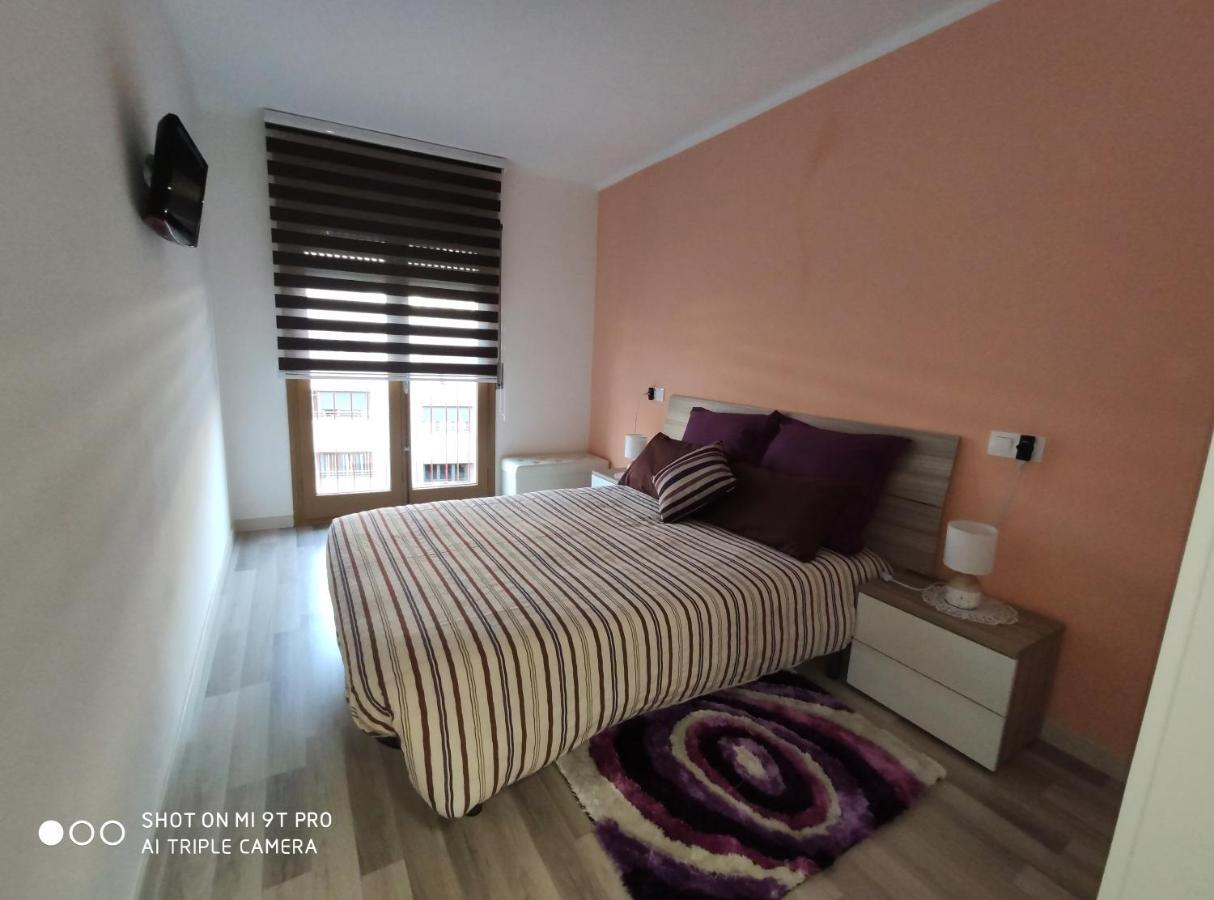 Apartamento Confort I La Seu d'Urgell Exterior foto