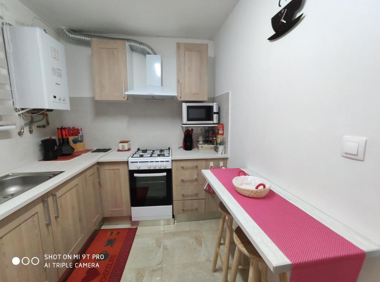 Apartamento Confort I La Seu d'Urgell Exterior foto